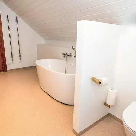 בית נופש 10 Person In Vestervig-by Traum *