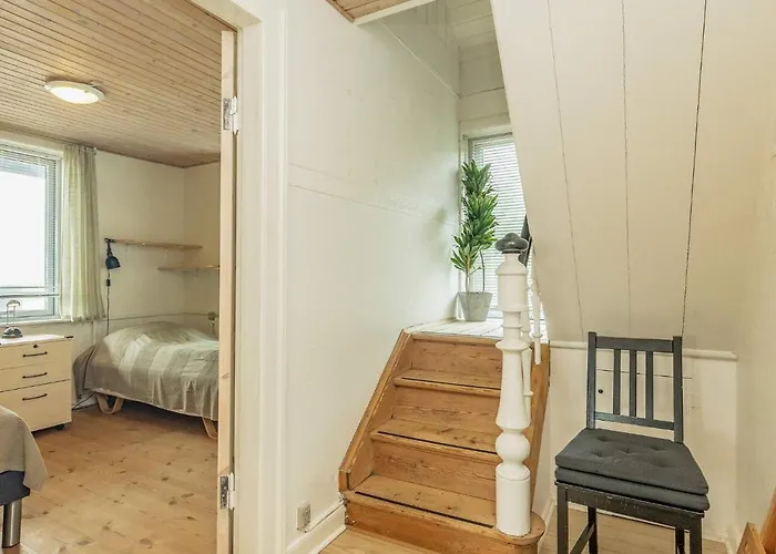 10 Person In Vestervig-by Traum * Vestervig